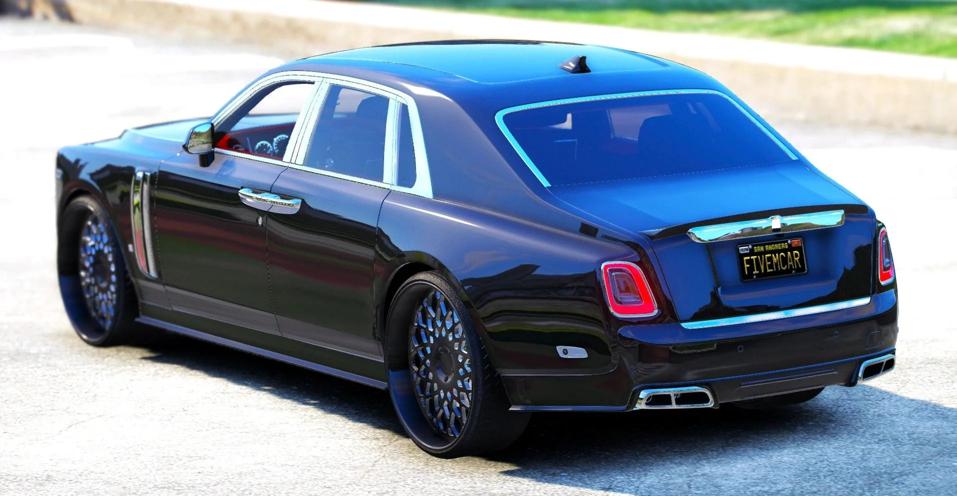 Rolls Royce Phantom alternate view